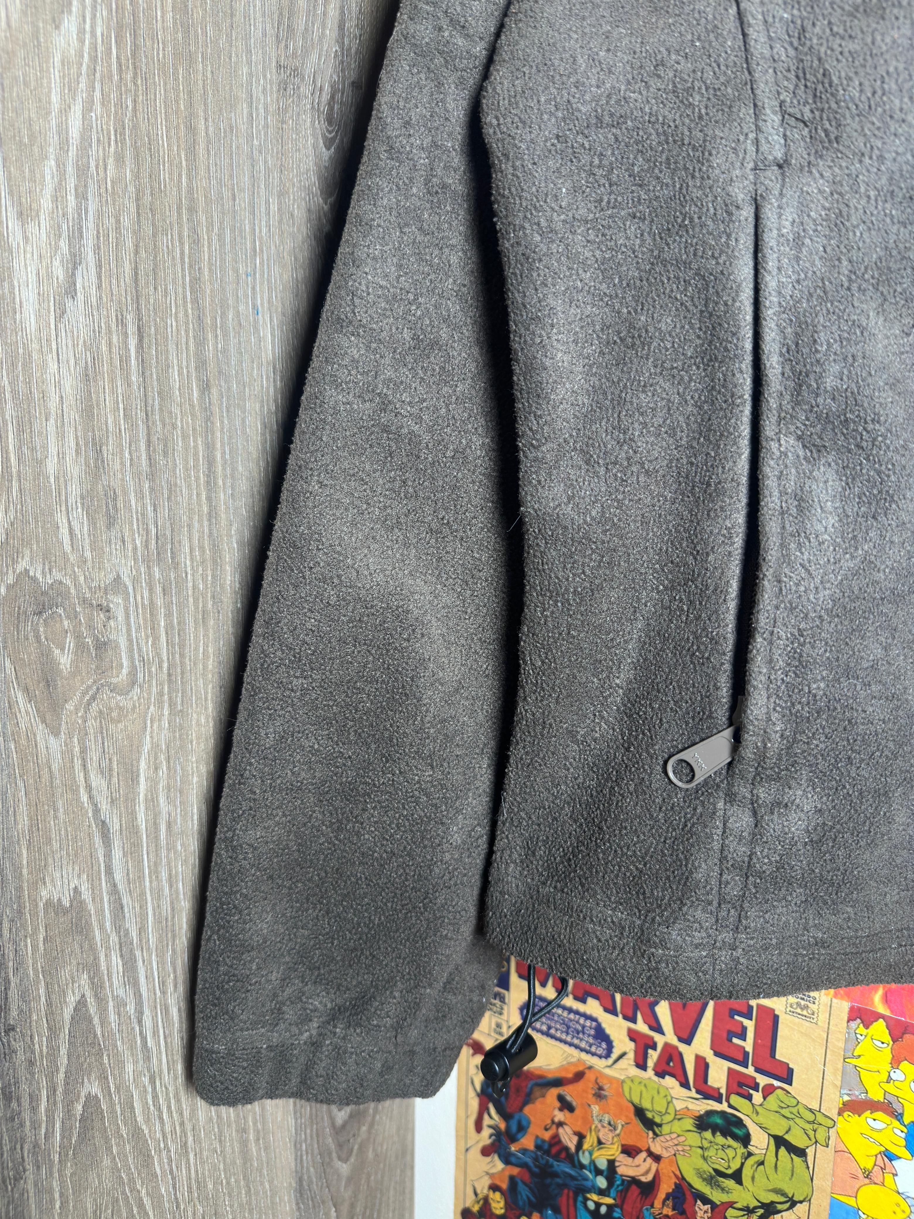 Brown Columbia fleece jacket